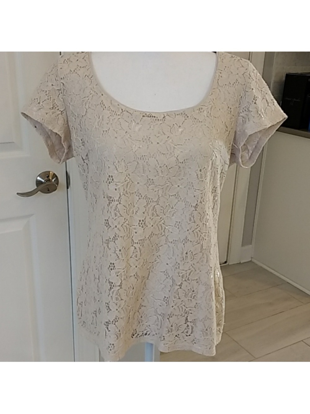 Y2K White House Black Market Lace Scoop Neck Short Sleeve Top Cottagecore